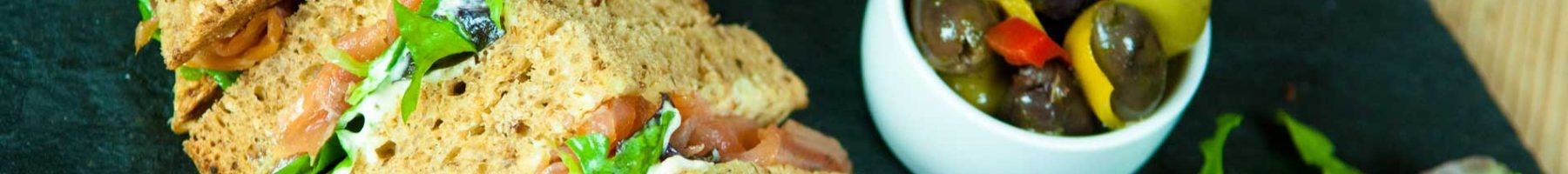 banner-sandwiches.jpg Main Menu Lunchtime Snack Menu Sunday Lunch - The Chetnole Inn - Pub Restaurant Bed & Breakfast. Tucked away in the beautiful Dorset countryside, close to Sherborne lies the Chetnole Inn. It is the perfect base to discover picturesque Dorset, Dorchester